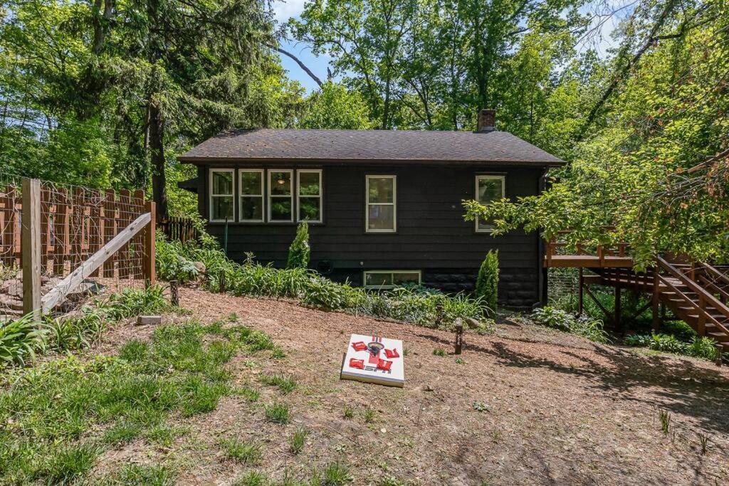 Black Cabin Getaway In Woods I Valpo Valparaiso Dış mekan fotoğraf