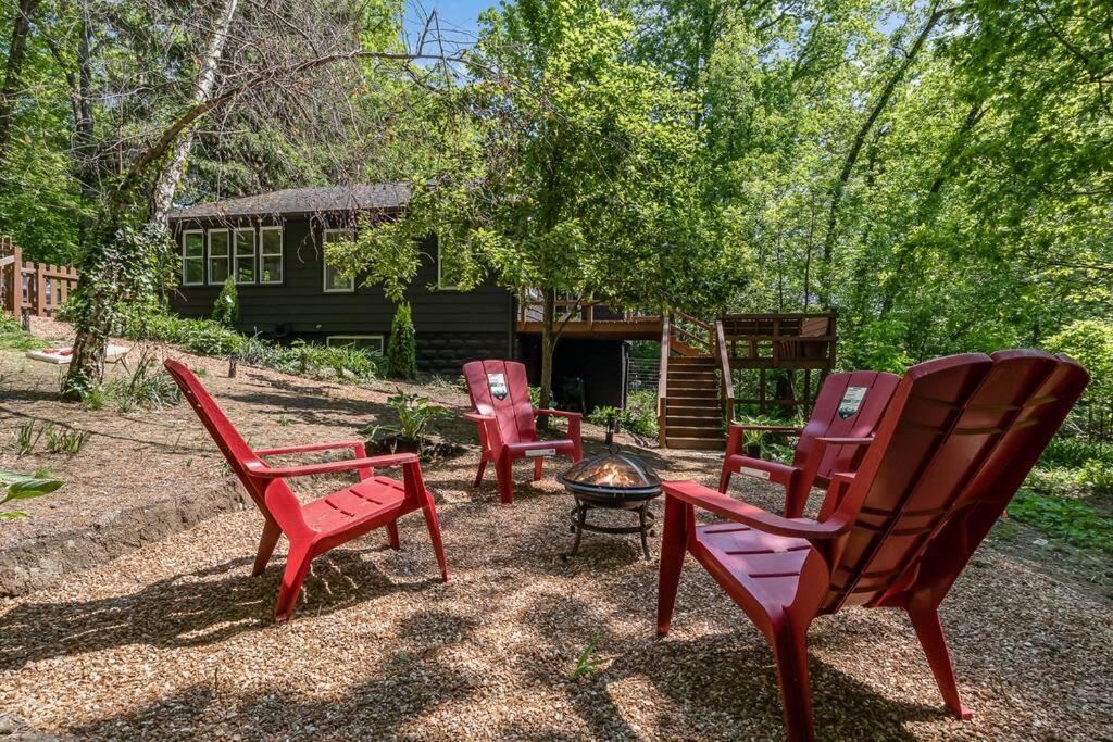 Black Cabin Getaway In Woods I Valpo Valparaiso Dış mekan fotoğraf
